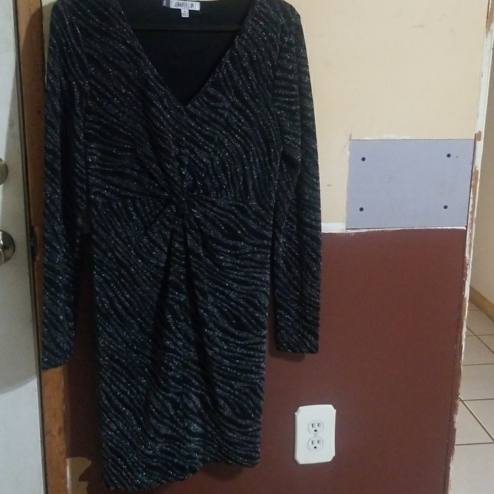 Long sleeved sheath styled dress